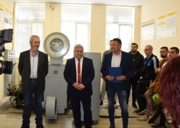 В Русенския университет “Ангел Кънчев” бяха представени обновени лаборатории