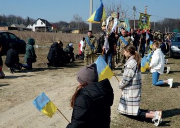 Румънска фотоизложба „Една година война в Украйна“ гостува в Русе