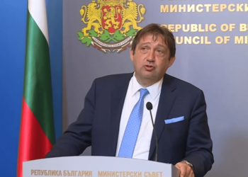 Министър Шишков се ангажира да се запознае лично с ремонтите по водния проект в Русе
