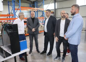Южноафриканската фабрика в Русе ще сглобява батерии, произведени в Китай