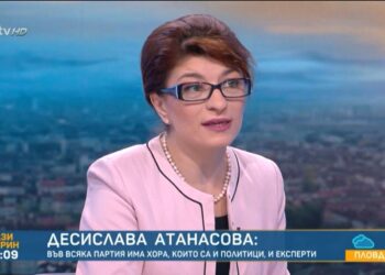 Десислава Атанасова: Отношенията ни с главния прокурор са институционални и служебни