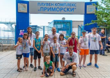 Децата на Фондация „Александър Русев“ с 21 медала от турнир по адаптирано плуване