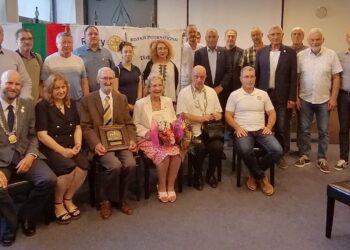 Кристин Дагуел от Великобритания получи в Русе отличието „Ротари – посланик на България”