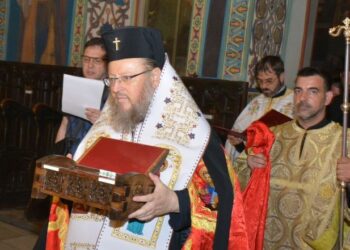 Митрополит Наум посрещна мощите на Света Марина в Русе