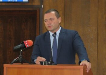 Кметът Милков направи отстъпки за „Хепи“ и Арт кафето, но без успех