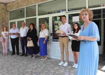 Започна модернизацията на ПГ по електротехника и електроника в Русе