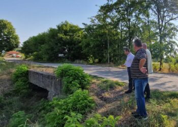 Община Русе започва почистване на канала в Червена вода