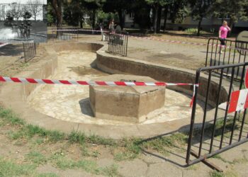 Възстановяват шадравана до пазарчето „Олимп“, хората искат да се направи безопасен