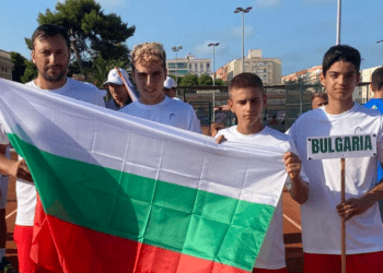 Млад тенисист от Русе играе в националния тим за Европейската отборна купа