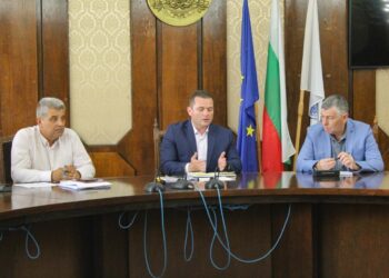 Пенчо Милков: Инициираните от депутатите промени в Закона за въздуха трябва да се изведат докрай