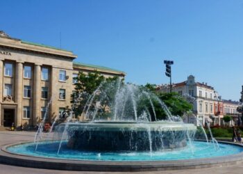 Полицията установи мъж, правил дрифт с колата си в центъра на Русе тази нощ