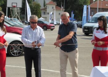 Най-новите автомобили изкушават в изложението „Русе 2023“ /ВИДЕО/