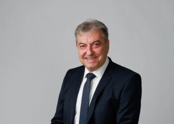 Иван Иванов умее да управлява и да създава успешни екипи