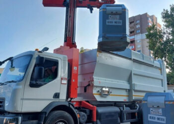 Нарушено сметосъбиране в целия град заради аварирала техника