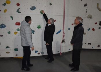 Откриха новата модернизирана зала за катерене в Русенския университет