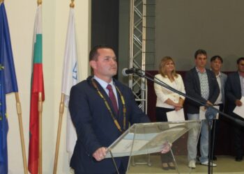 Кметът Пенчо Милков след клетвата: От моя страна имате протегната ръка /ВИДЕО/