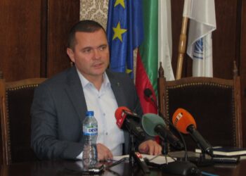 Кметът Пенчо Милков представи приоритетите и промените в данъците /ВИДЕО/