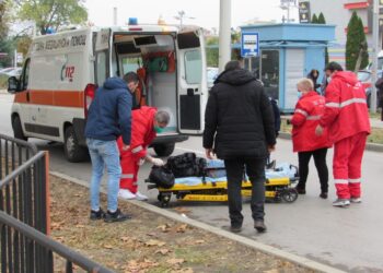 Блъснаха жена на бул.“Липник“ край мола в Русе /ВИДЕО/