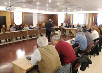 В Русенско се отглеждат над 2 млн.птици в стопанства, затягят контрола заради птичия грип