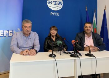 СДС подкрепи кандидата за кмет на Русе генерал Иван Иванов