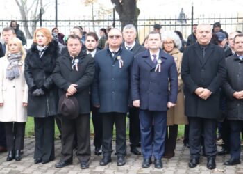 Русе уважи празника на Румъния заедно със съседите от Гюргево