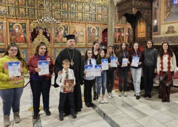 Митрополията награди талантливи русенски деца в конкурс за текст и рисунка