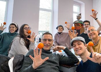 Кукленият театър започна репетиции на новия си спектакъл „Момче и вятър“