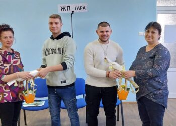 Читалището в Борово отпразнува с богата програма Бабинден