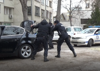 Полицаите в Русе се тренират под ръководството на „бързаците“