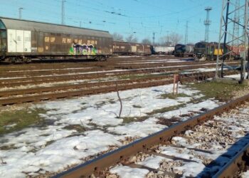 Пожар в румънски локомотив вдигна на крак огнеборците в Русе
