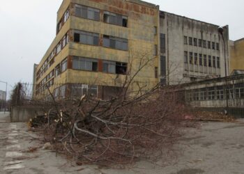 Още една емблематична сграда в Русе е на път да остане в историята /ВИДЕО/