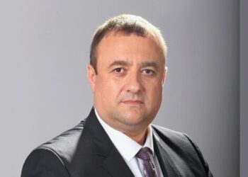 Депутатът Иван Иванов от БСП прави приемна за русенци