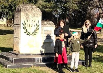 Борово чества Освобождението с шествие и церемония на 1 март