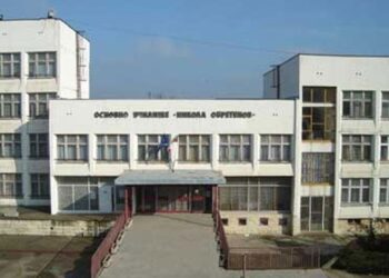 Община Русе ще изгражда и ремонтира физкултурните салони на две училища