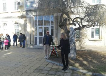Бяла се поклони пред паметта на Ангела на милосърдието Юлия Вревска