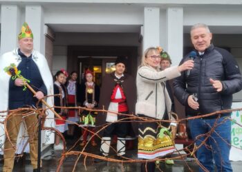 Беленчани спазиха народните традиции за празника Трифон Зарезан
