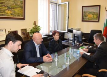Ректорът на Русенския университет се срещна с председателя на район Тараклия 