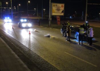 Мъж загина на бул.“България“ в Русе, блъснат от автомобил /ВИДЕО/