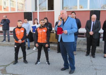 Спортното училище отбеляза патронния си празник, награди щангистите /ВИДЕО/