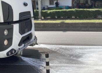 Започва пролетното миене на улици и булеварди в Русе
