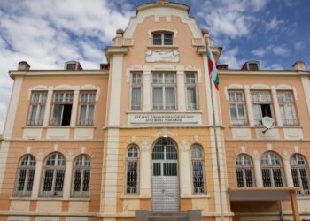Държавата ще финансира Духовното училище в Русе с 441 500 лв.