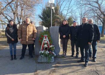 СДС Русе почете жертвите на комунизма