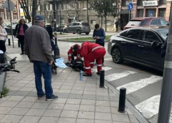14-годишното момче с тротинетка е в тежко състояние след сблъсъка с кола