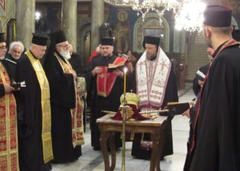 Русенски свещеници отслужиха заупокойна молитва за патриарх Неофит /ВИДЕО/