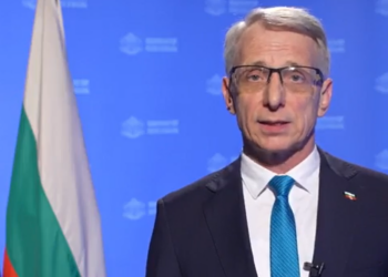 Премиерът Денков към ГЕРБ-СДС: Спазете думата си и осъществете ротацията