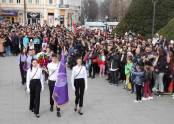 Стотици русенци почетоха националния празник 3 март