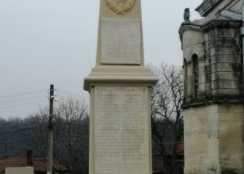 В Долапите ще честват 3 март в народни носии пред реставрирания си паметник