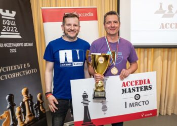 Русенецът Ростислав Раев спечели престижния шахматен турнир за програмисти