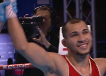 Радо Росенов излиза в неделя за златото на Европейското по бокс