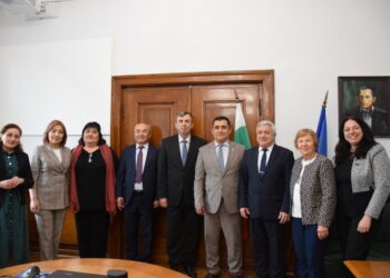 Представители на университети в Киргизстан и Армения гостуват на Русенския университет